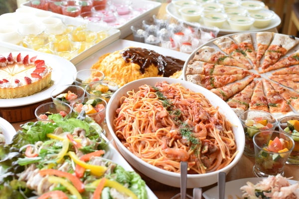 【JR津田沼・京成津田沼発】500万球の輝き あしかがフラワーパーク「光の花の庭」といちごの里でランチビュッフェ♪<コースNo.25-1084-B>(京成トラベル)3